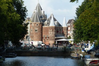 Amsterdam (NL)
